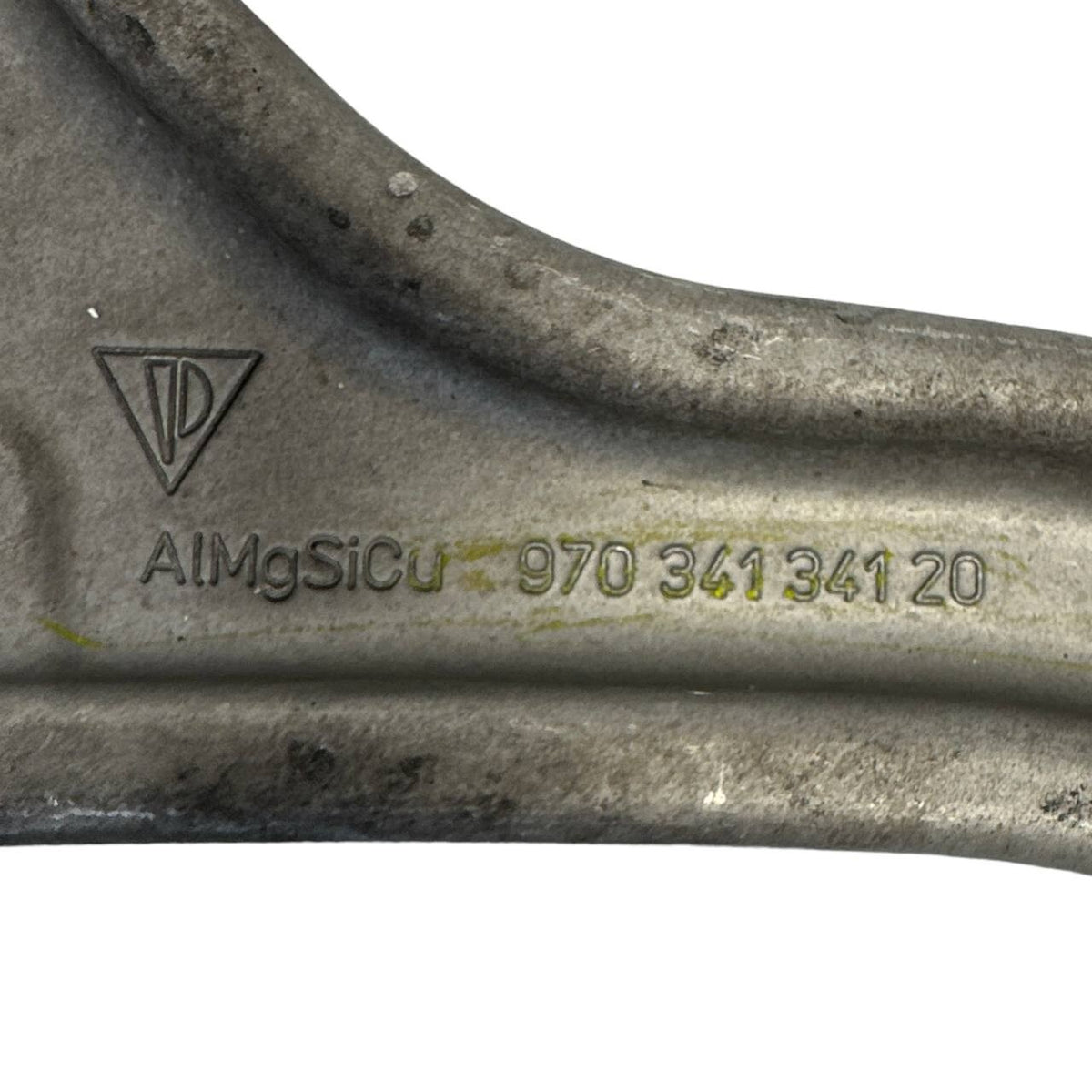 2010 2011 2012 2013-2016 PORSCHE PANAMERA FRONT LEFT FRONT LOWER CONTROL ARM OEM
