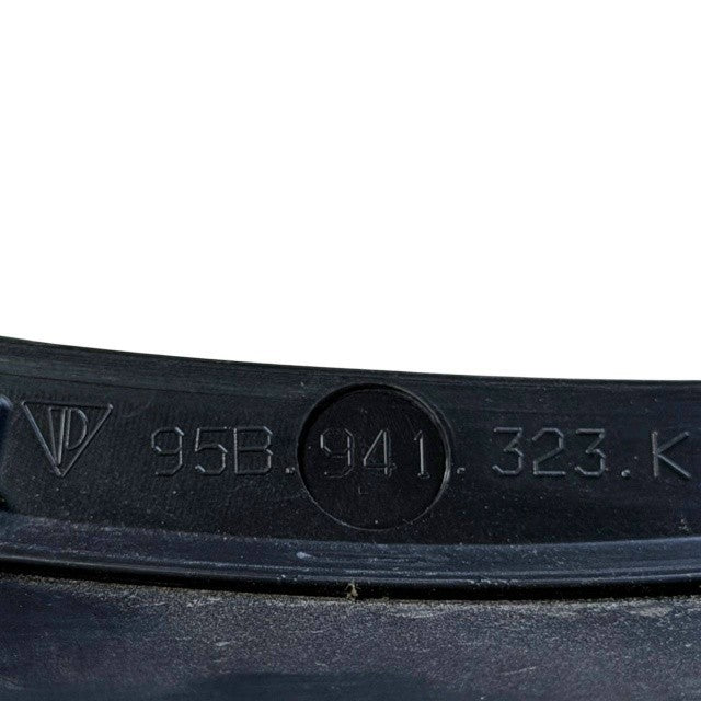 2020 2021 2022-2024 PORSCHE MACAN FRONT LEFT DRIVER HEADLIGHT SEAL TRIM COVER
