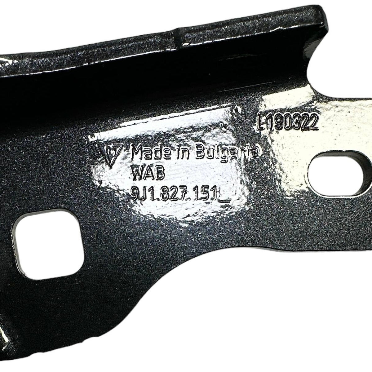2020 2021 2022 2023 2024 PORSCHE TAYCAN 4S REAR TRUNK HINGE SUPPORT LEFT SIDE