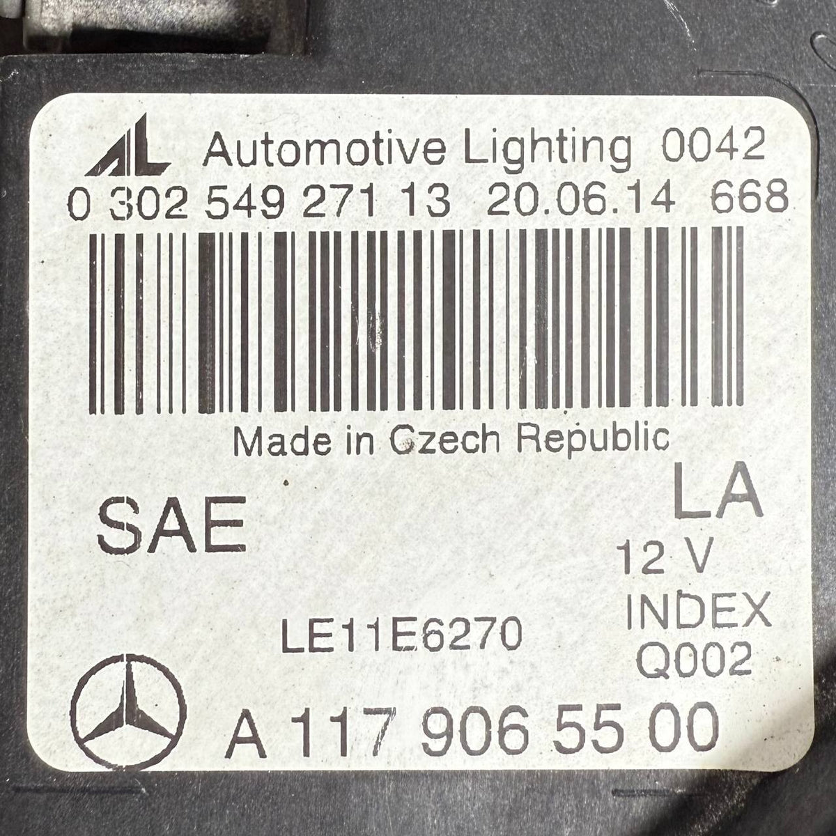 2014 2015 2016 MERCEDES-BENZ CLA250 HEADLIGHT HEADLAMP LEFT DRIVER SIDE OEM USED