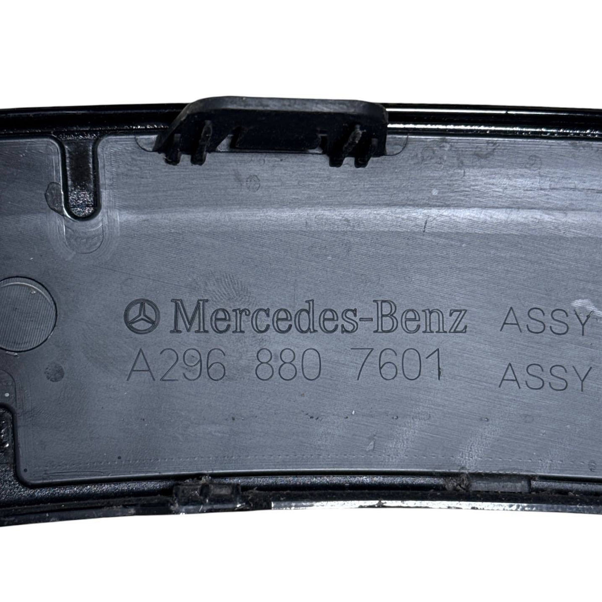 2023-2025 MERCEDES-BENZ EQS450 WHEEL ARCH FLARE FENDER TRIM MOLDING FRONT LEFT