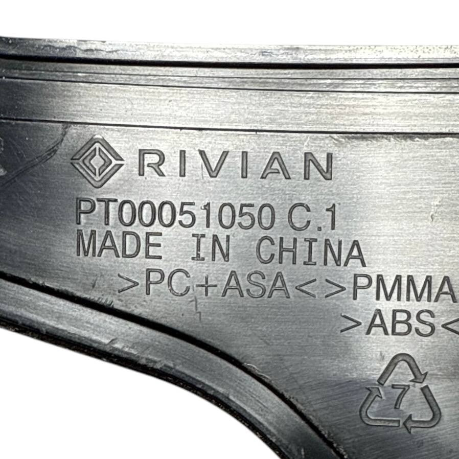 2022 2023-2025 RIVIAN R1T R1S FRONT DRIVER LEFT CHARGE PORT INLET BRACKET MOUNT