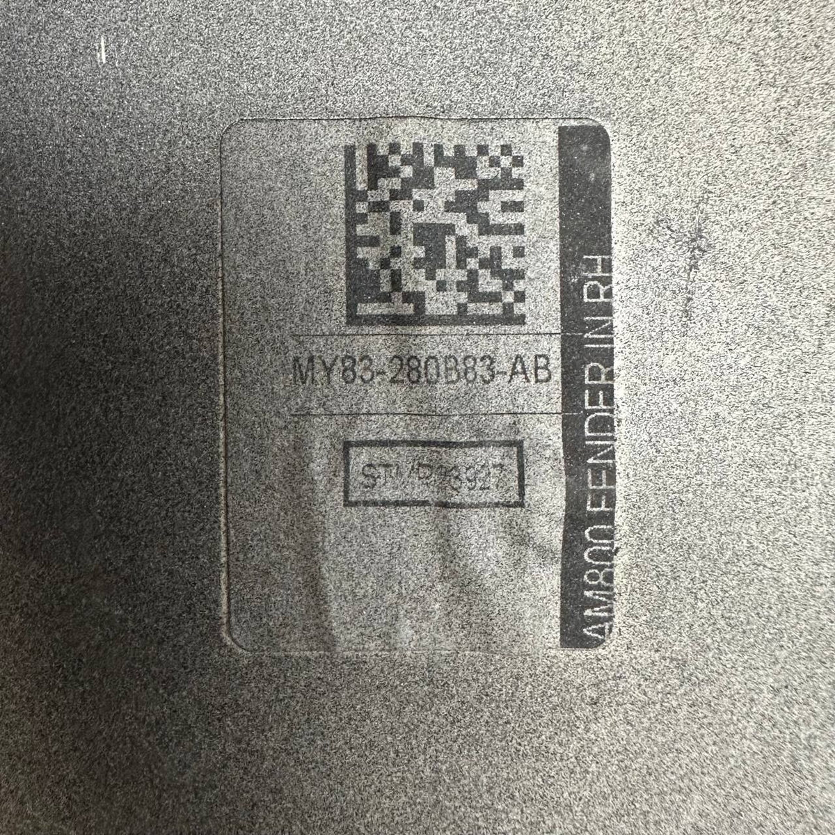 2021 2022 2023 2024 ASTON MARTIN DBX FRONT RIGHT PASSENGER SIDE FENDER COVER