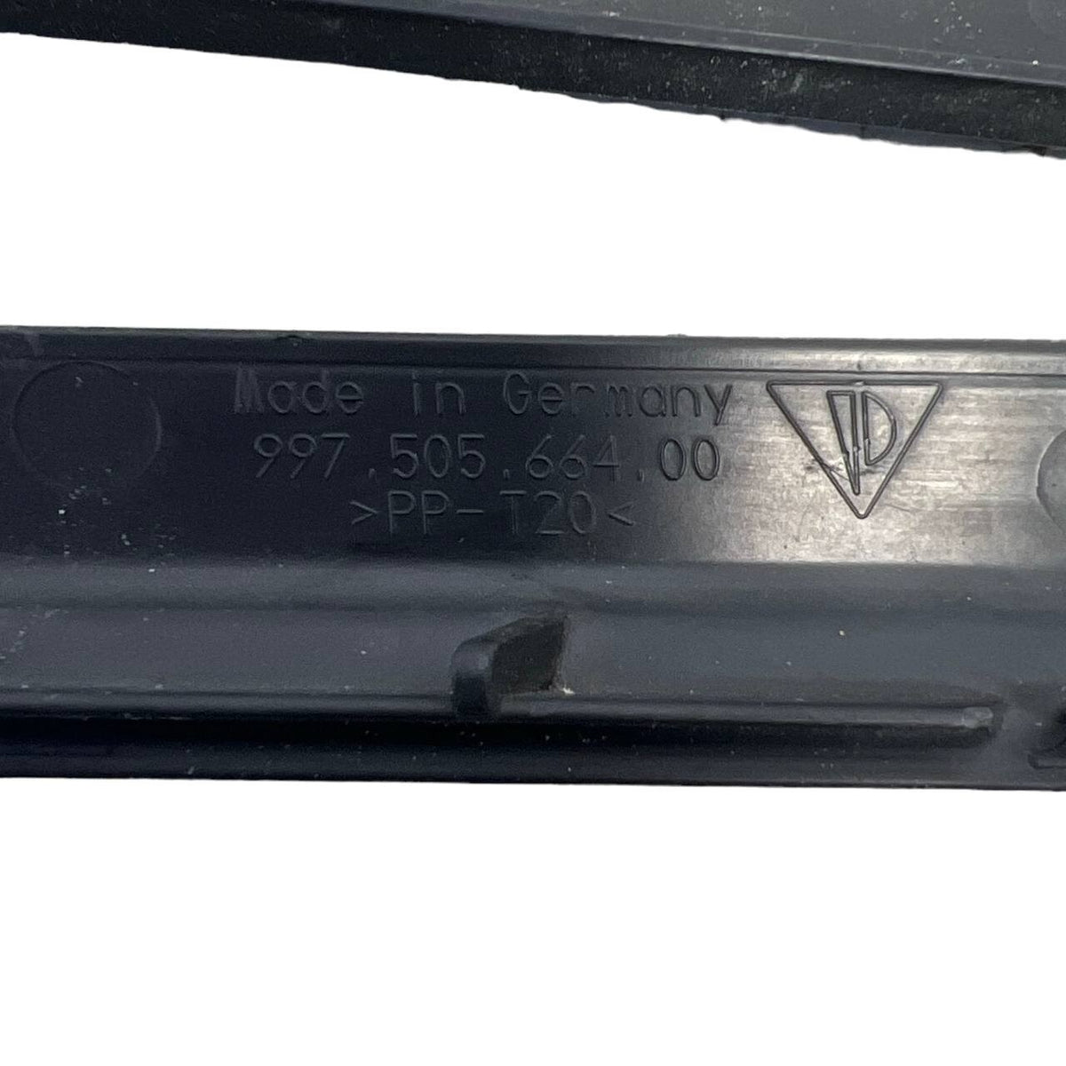 2008 2009 2010-2013 PORSCHE 911 997 REAR BUMPER EXHAUST AIR INTAKE RIGHT GRILL