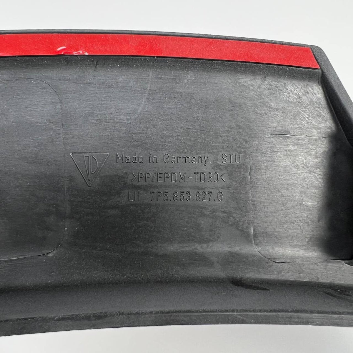2011 2012 2013 2014 PORSCHE CAYENNE REAR LEFT WHEEL DRIVER ARCH FLARE MOLDING