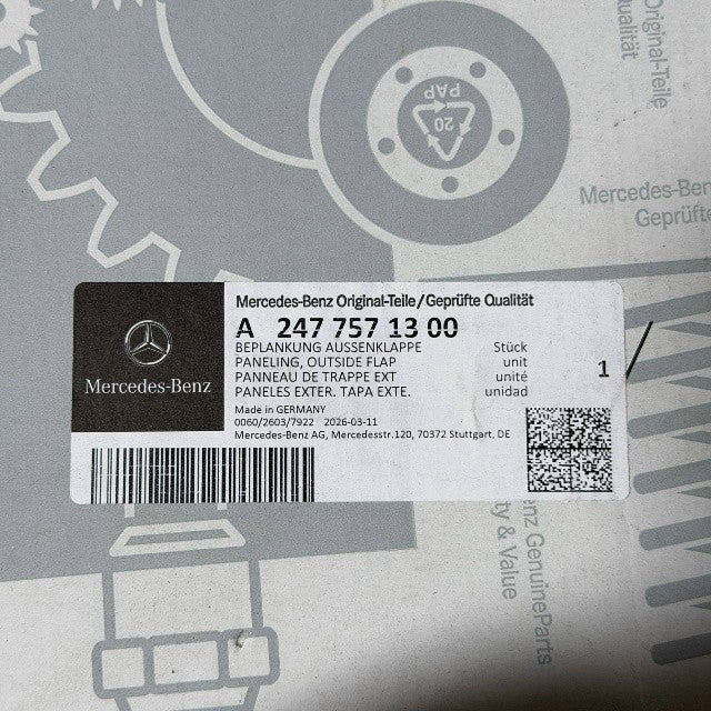 2021 2022-2026 MERCEDES BENZ GLA H247 EQA H243 FUEL FILLER DOOR FLAP PANEL COVER