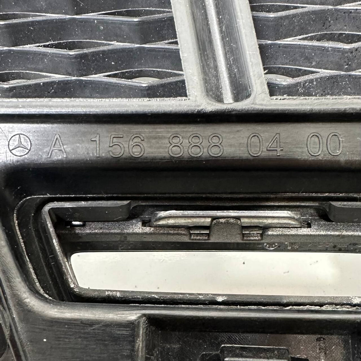 2017 2018-2020 MERCEDES-BENZ GLA45 GLA180 X156 W156 FRONT BUMPER GRILLE GRILL
