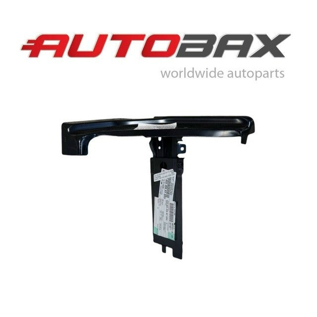2015 2016-2025 PORSCHE MACAN FRONT RIGHT REINFORCEMENT FENDER SUPPORT BRACKET