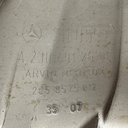 2003-2008 MERCEDES-BENZ R230 SL500 SL550 REAR RIGHT EXHAUST MUFFLER TAILPIPE OEM