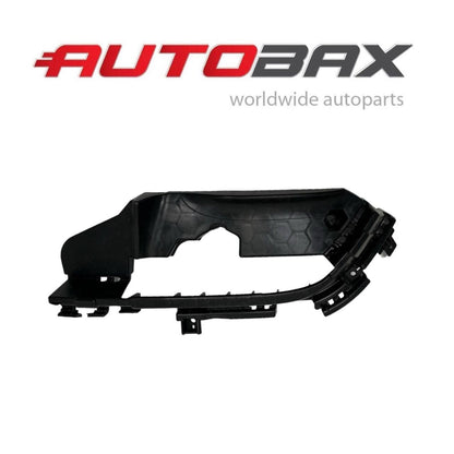 2020 2021-2023 PORSCHE MACAN REAR BUMPER LEFT DRIVER REINFORCEMENT BRACKET MOUNT
