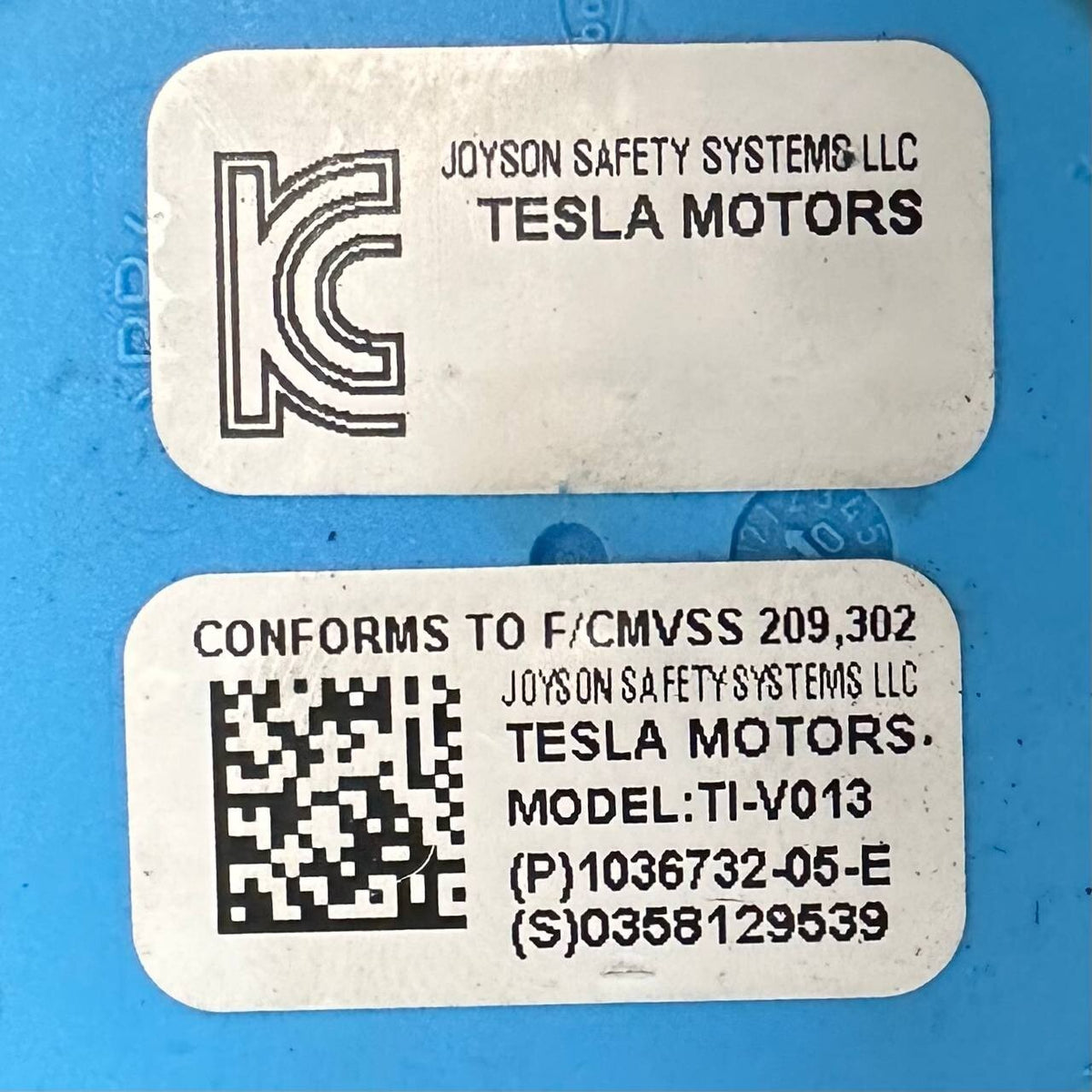 2015 2016 2017 2018-2021 TESLA MODEL X FRONT LEFT SEAT BELT RETRACTOR DRIVER OEM