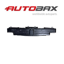 2023 2024 2025 2026 2027 BMW G70 740I I7 FRONT BUMPER CENTER SHUTTER AIR GUIDE