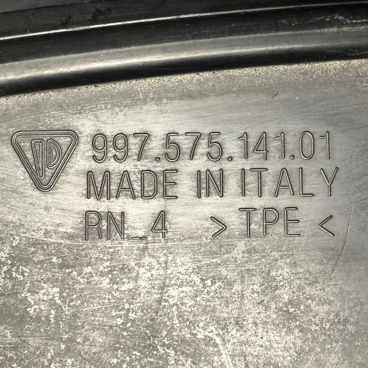 2008 2009 2010 2011 2012 2013 PORSCHE 911 RADIATOR SUPPORT AIR GUIDE BAFFLE DUCT