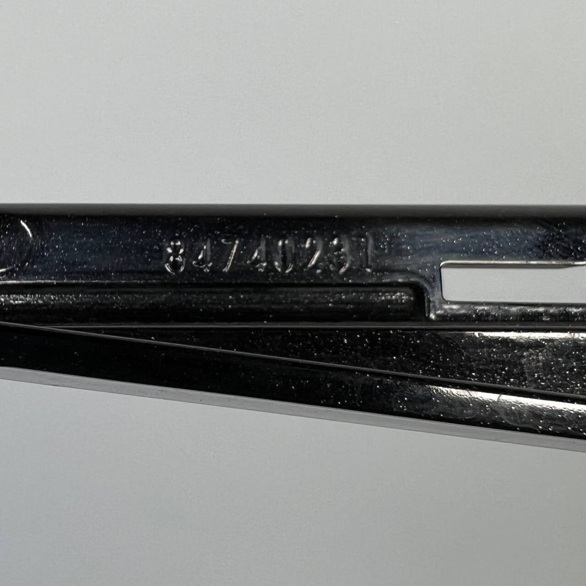 2020 2021-2025 CHEVROLET CORVETTE C8 LEFT FRONT INNER GRILLE GRILL OEM DRIVER