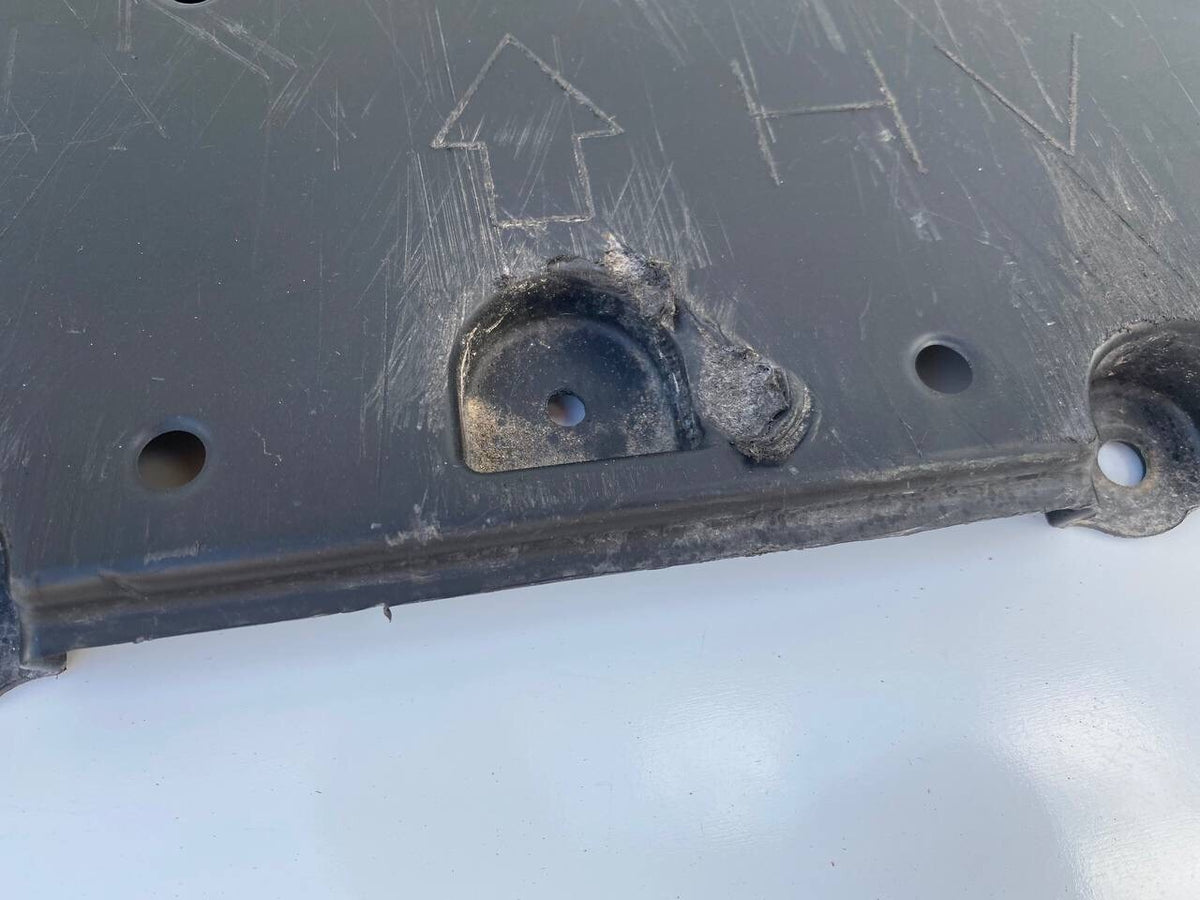 2016 2017 2018 TOYOTA PRIUS ENGINE UNDER COVER SPLASH SHIELD USED 51420-47030