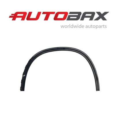 2015 2016-2020 MERCEDES BENZ GLA250 FRONT RIGHT WHEEL ARCH FENDER TRIM MOLDING