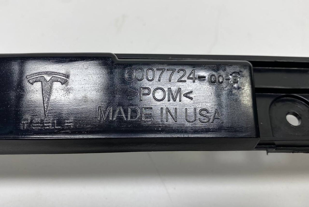 2012 2013 2014 2015 TESLA MODEL S REAR BUMPER BRACKET CENTER SUPPORT OEM 