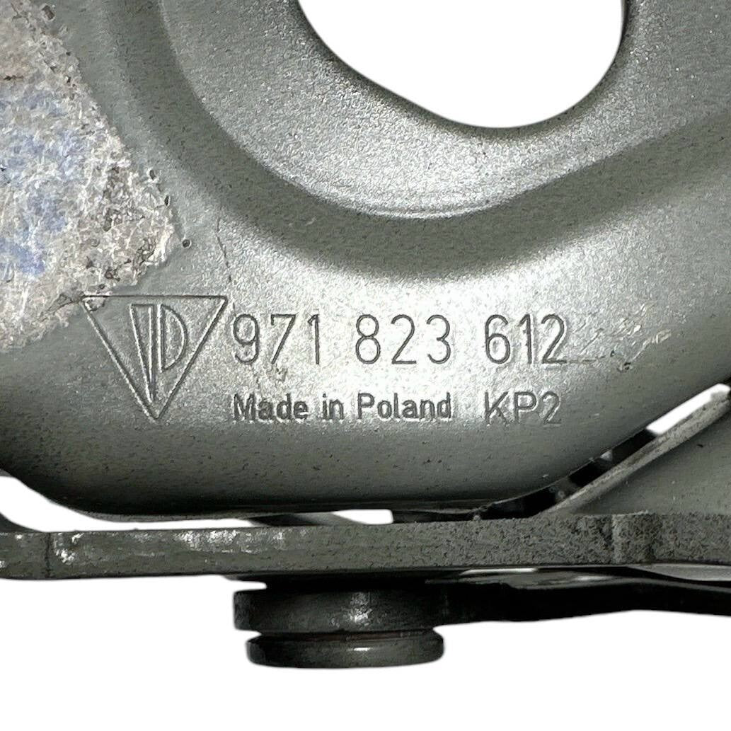 2017 2018 2019 2020 2021 PORSCHE PANAMERA FRONT RIGHT HOOD HINGE SUPPORT BRACKET