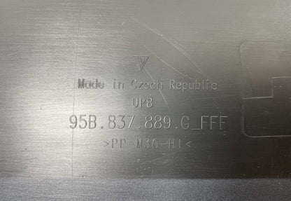 2015 2016 2017 2018 PORSCHE MACAN LEFT FRONT DRIVER DOOR TRIM MOULDING OEM USED