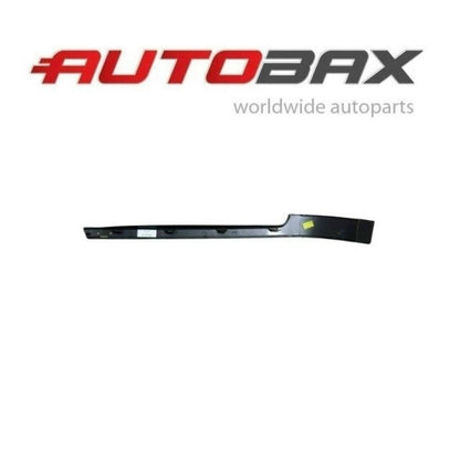 2018 2019 2020-2022 RANGE ROVER REAR BUMPER RIGHT PASSENGER INSERT TRIM MOLDING