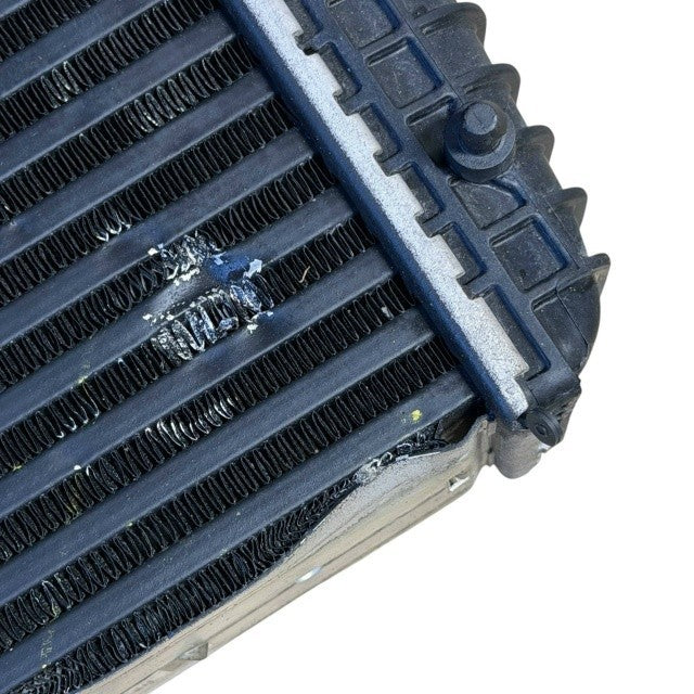 2016 2017 2018 2019 2020 BENTLEY BENTAYGA COOLER RADIATOR RIGHT PASSENGER OEM