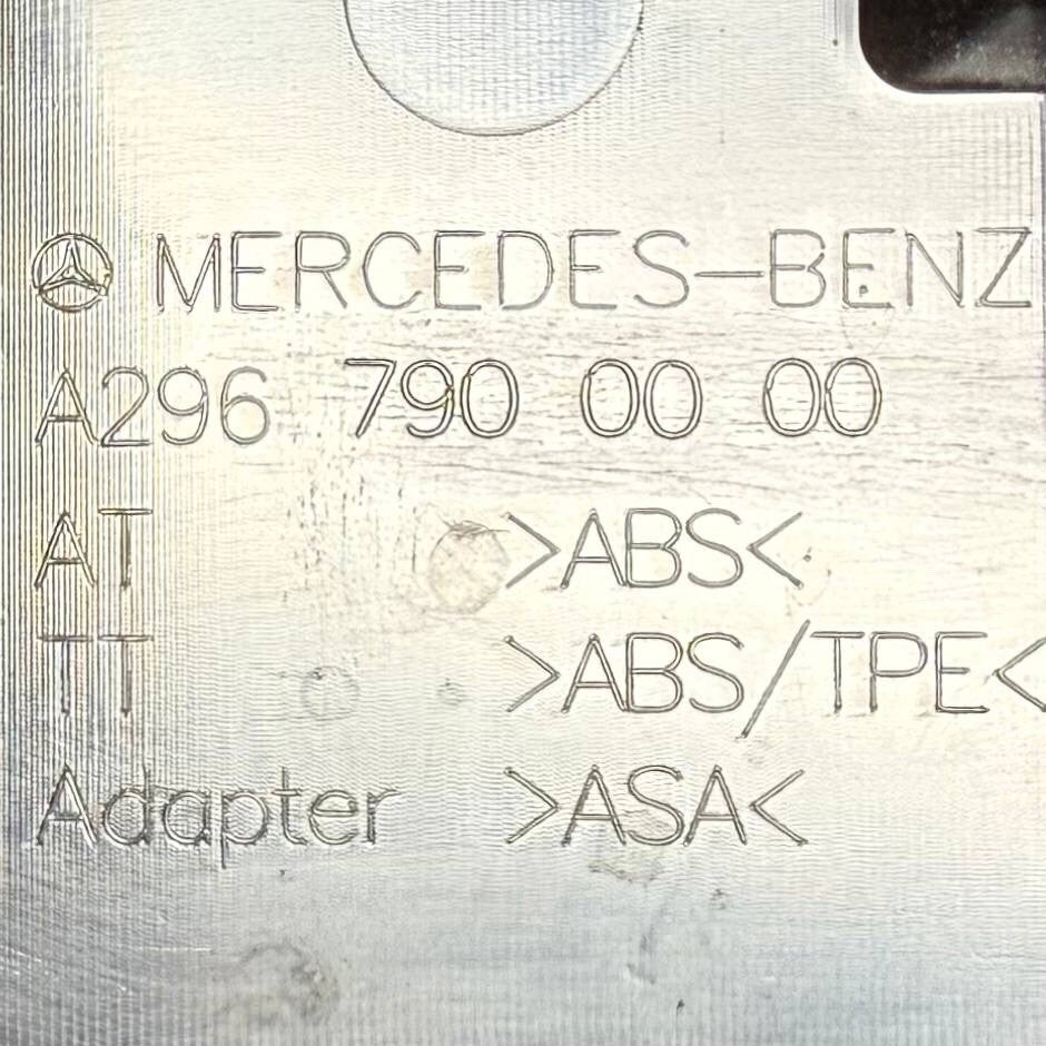2023 2024 2025 2026 MERCEDES BENZ EQS X296 TRUNK LID REAR SPOILER TRIM PANEL OEM