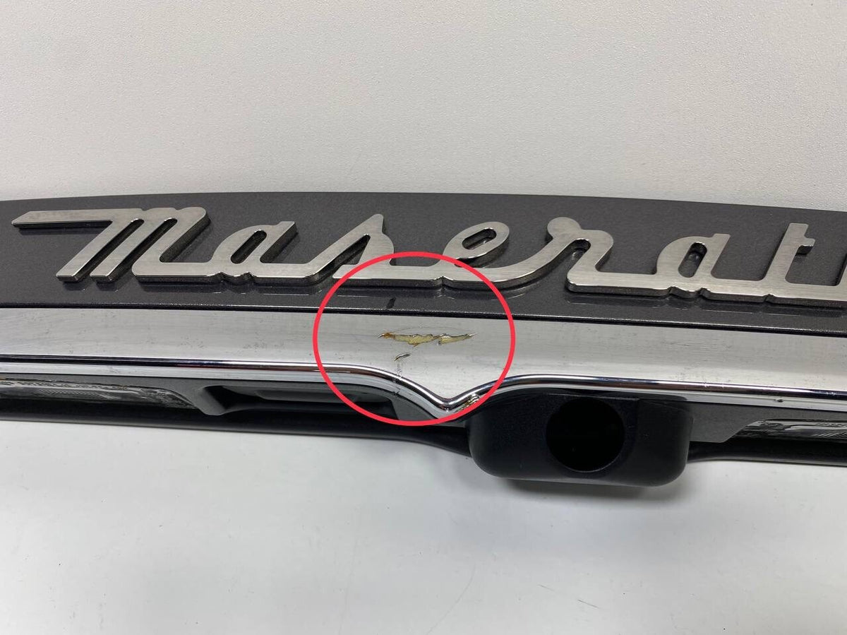 2017 2018 2019 2020 MASERATI GHIBLI BUTTON TRUNK OPEN LOCK TRIM HANDLE W/ EMBLEM
