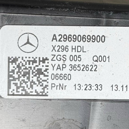 2023 2024 2025 2026 MERCEDES BENZ EQS X296 EQS450 REAR CENTER TAILLIGHT LAMP BAR