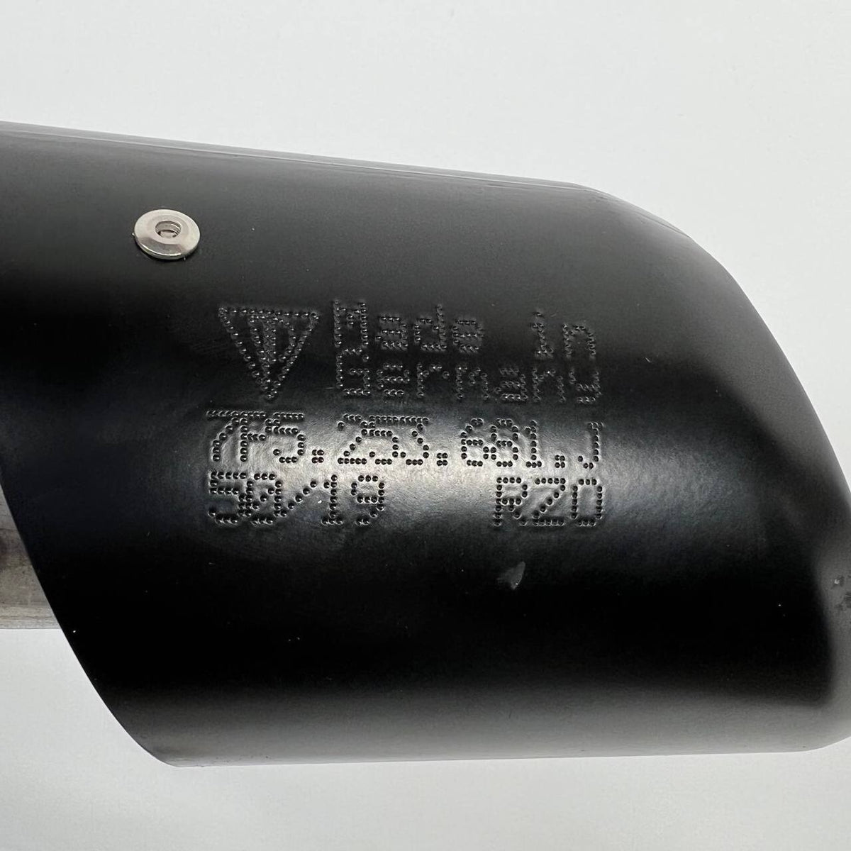 2010 2011 2012 2013 2014 2015 2016-2018 PORSCHE CAYENNE EXHAUST COVER PIPE LEFT