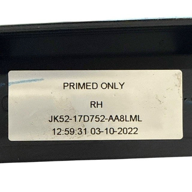 2018 2019 2020-2022 RANGE ROVER REAR BUMPER RIGHT PASSENGER INSERT TRIM MOLDING