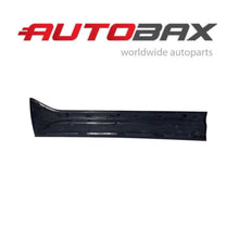 2019 2020 2021-2025 VOLVO XC40 FRONT RIGHT DOOR LOWER PASSENGER TRIM MOLDING