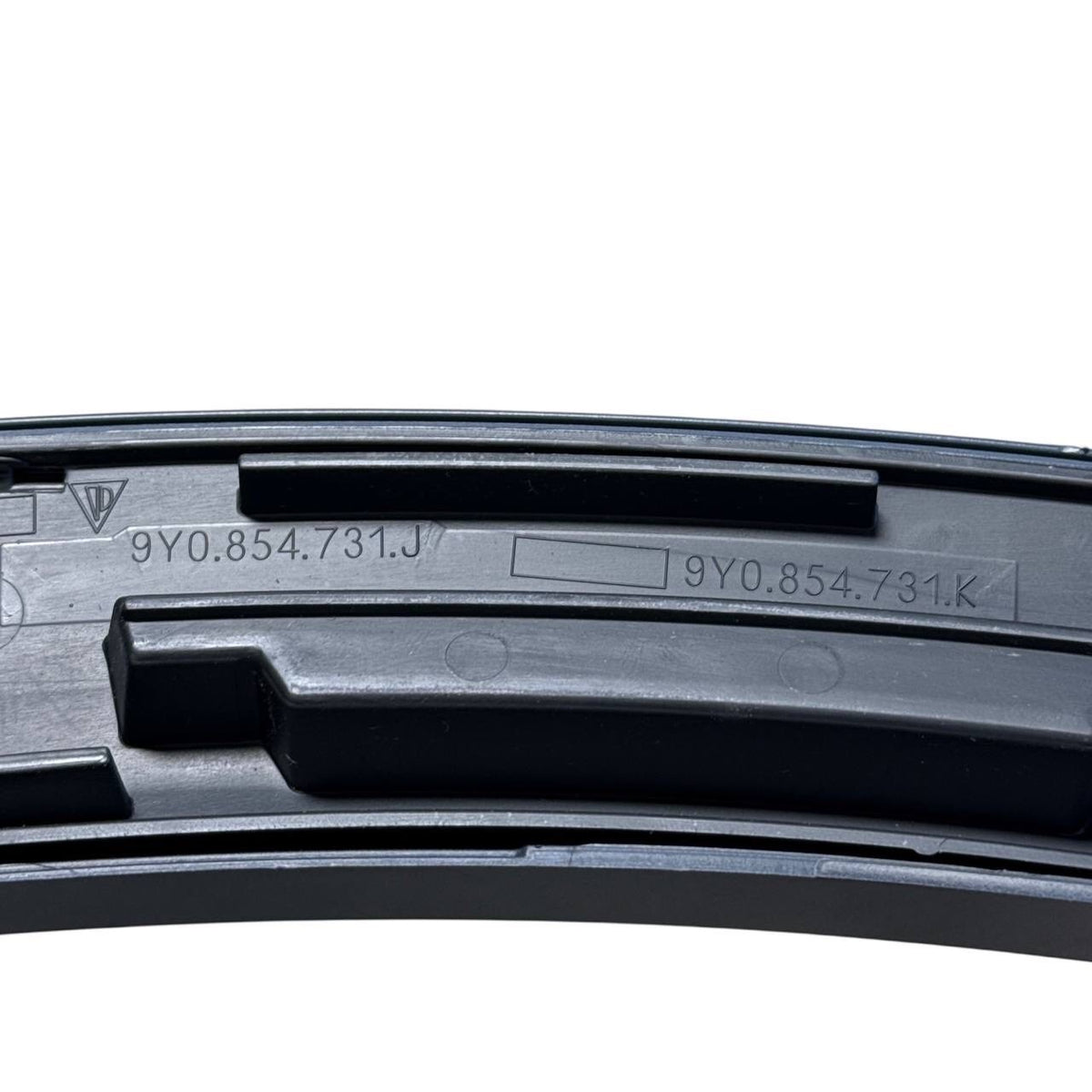 2019 2020 2021-2024 PORSCHE CAYENNE LEFT REAR FENDER DRIVER FLARE MOLDING TRIM