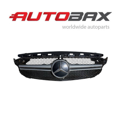 2015 2016 2017 2018 MERCEDES BENZ C CLASS W205 C43 AMG FRONT BUMPER UPPER GRILLE
