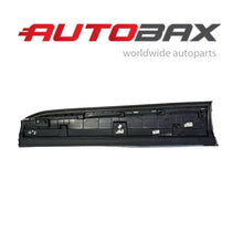 2015 2016 2017 2018 2019 AUDI Q7 FRONT LOWER RIGHT DOOR MOLDING TRIM PASSENGER