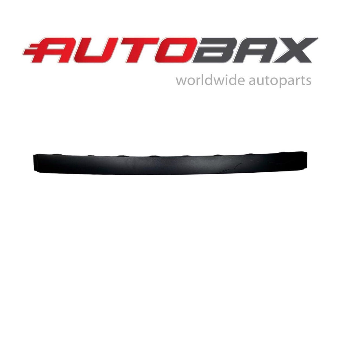 2013 2014 2015 2016 MASERATI QUATTROPORTE CENTRAL LOWER MOULDING REAR BUMPER OEM