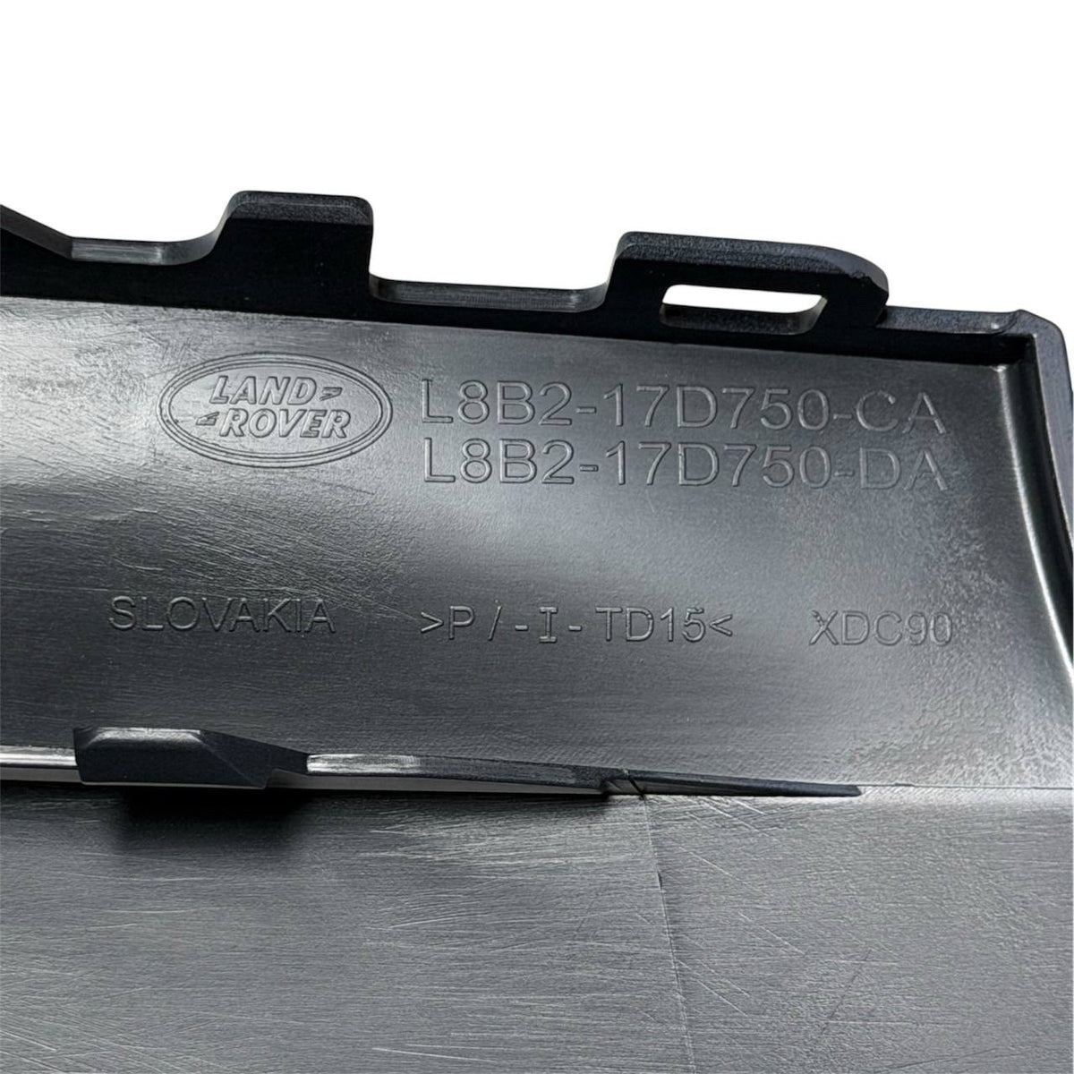 2020 2021 2022-2025 LAND ROVER DEFENDER FRONT BUMPER COVER CORNER LEFT DRIVER