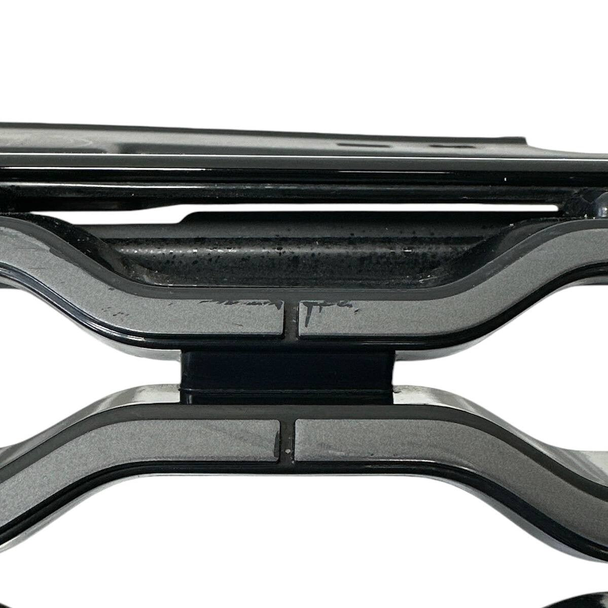 2018 2019 2020 2021 2022-2024 LANDE ROVER RANGE ROVER VELAR FRONT BUMPER GRILLE