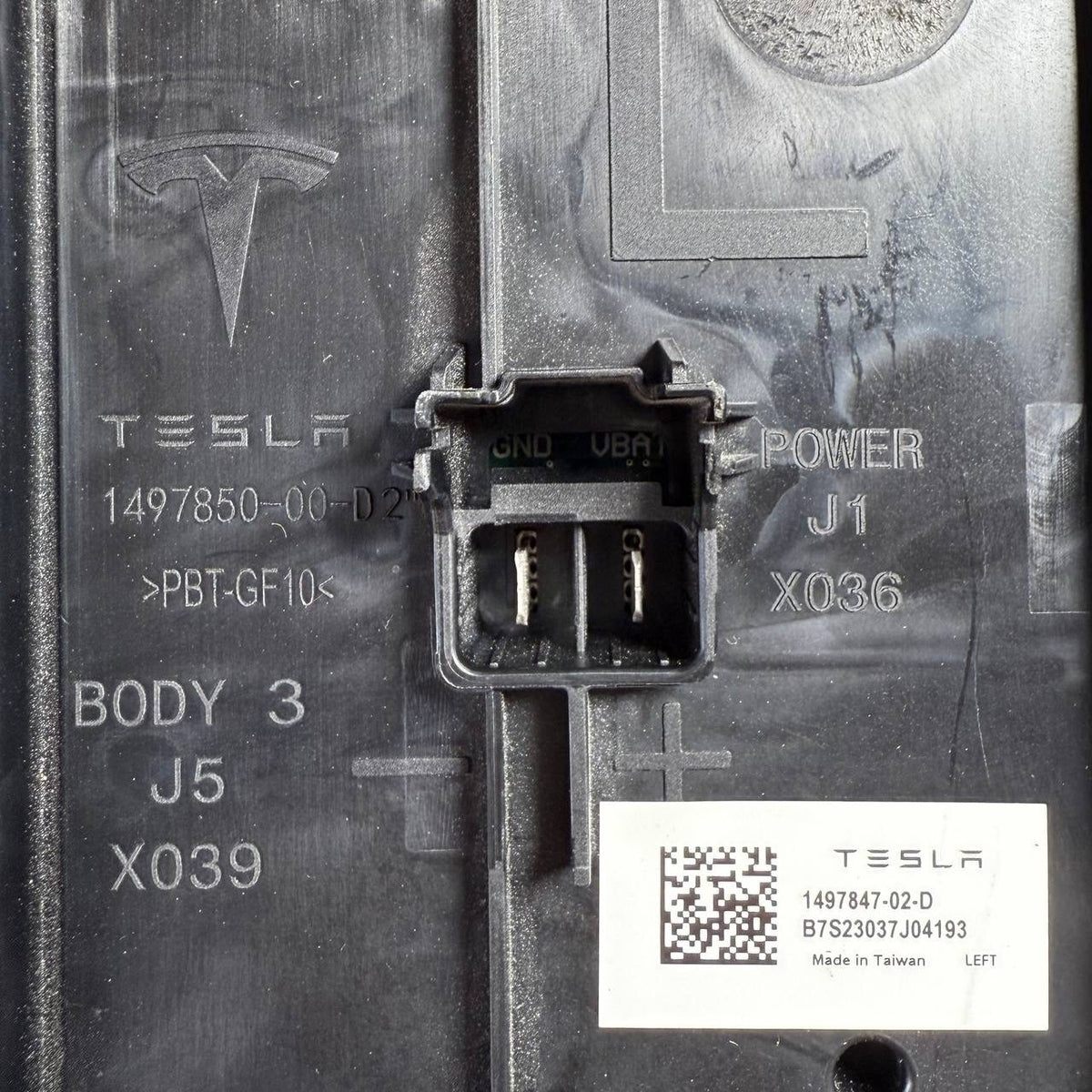 2017 2018-2024 TESLA MODEL Y VOLTAGE BODY CONTROL MODULE UNIT LEFT DRIVER OEM