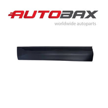 2012 2013 2014 2015 RANGE ROVER EVOQUE FRONT LEFT DRIVER DOOR LOWER TRIM MOLDING