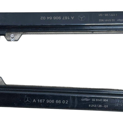 2020-2026 MERCEDES BENZ C167 GLE REAR RIGHT & LEFT SILL LAMP W/ WIRE