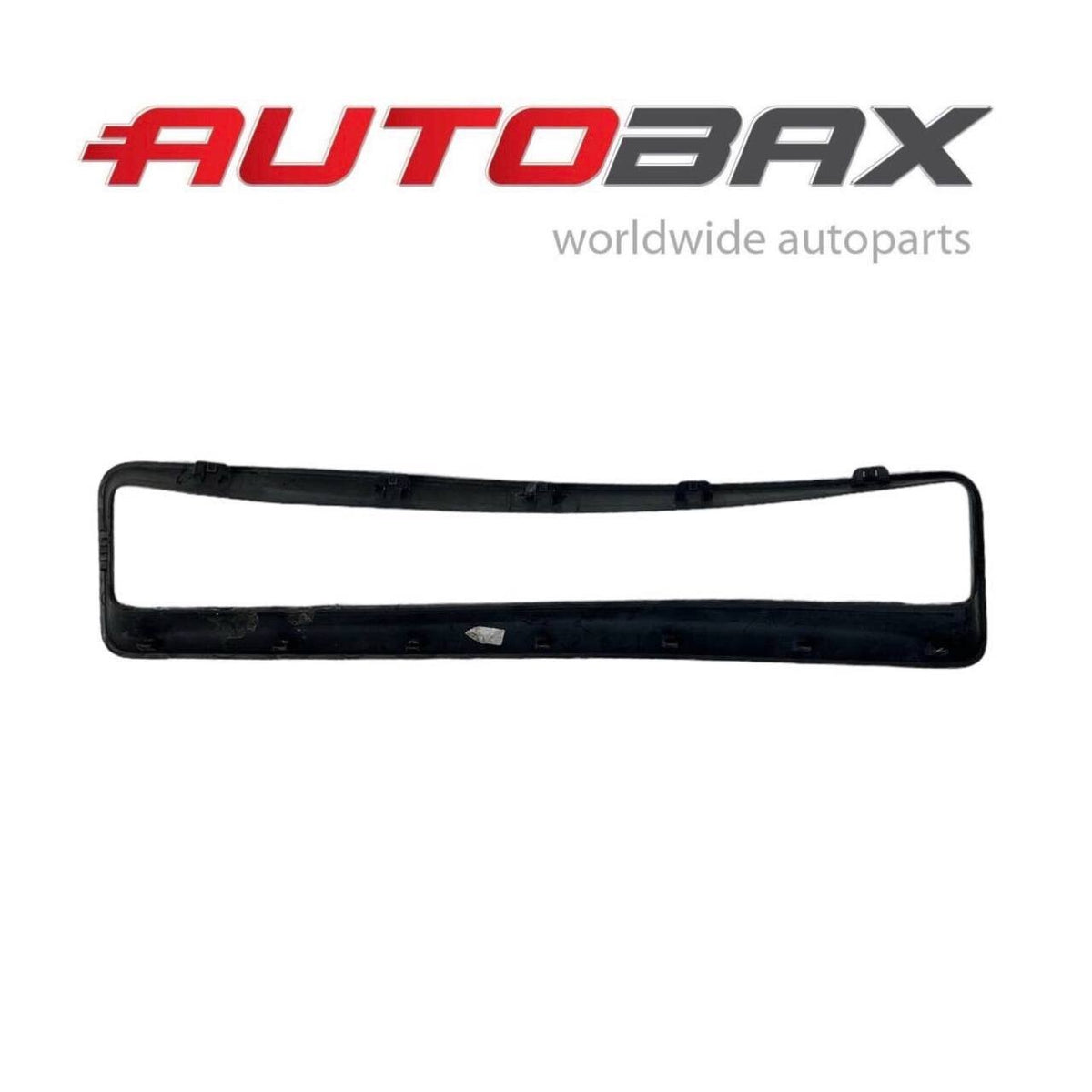 LAND ROVER FRONT AIR DUCT MOLDING TRIM OEM USED L8B11-17E836-A