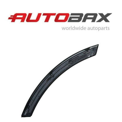 2021 2022 2023 2024 2025 2026 BENTLEY BENTAYGA REAR RIGHT DOOR TRIM MOLDING