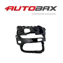 2010-2016 PORSHCE PANAMERA FRONT RADIATOR SUPPORT BRACKET RIGHT GRILLE FRAME