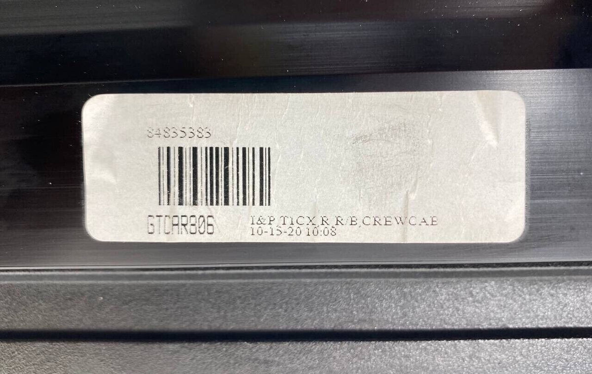 2019-2021 SUBURBAN TAHOE SILVERADO RH TUBULAR RUNNING BOARD RIGHT PASSENGER SIDE