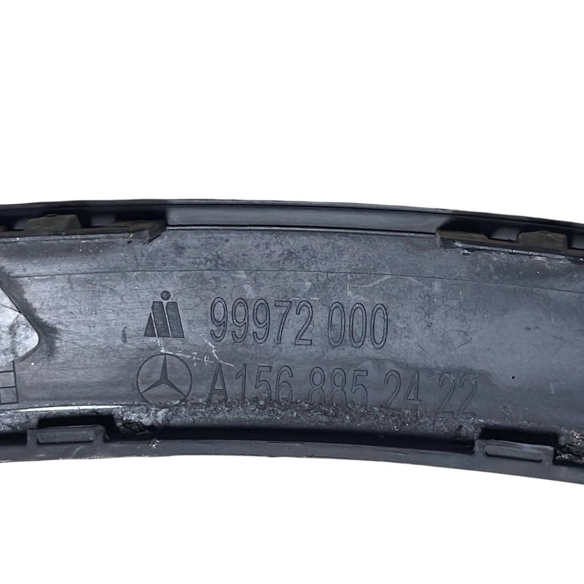 2015 2016-2020 MERCEDES BENZ GLA250 FRONT RIGHT WHEEL ARCH FENDER TRIM MOLDING
