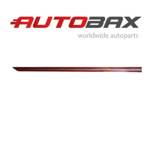 2016 2017 2018-2020 BENTLEY BENTAYGA FRONT DOOR MOLDING TRIM RIGHT PASSENGER