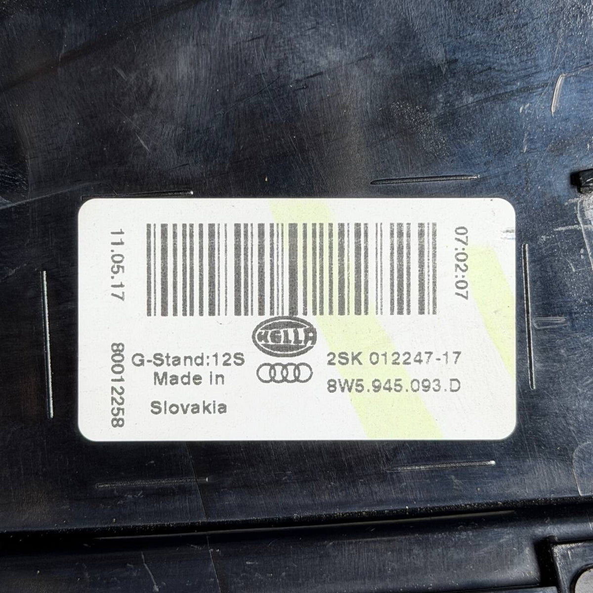 2017 2018 2019 AUDI A4 S4 REAR LEFT DRIVER TAILLIGHT LAMP OEM USED 8W5945093D