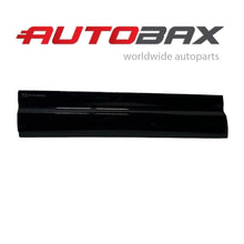 2020 2021 2022 LAND ROVER DEFENDER FRONT LEFT DRIVER DOOR LOWER MOLDING TRIM OEM