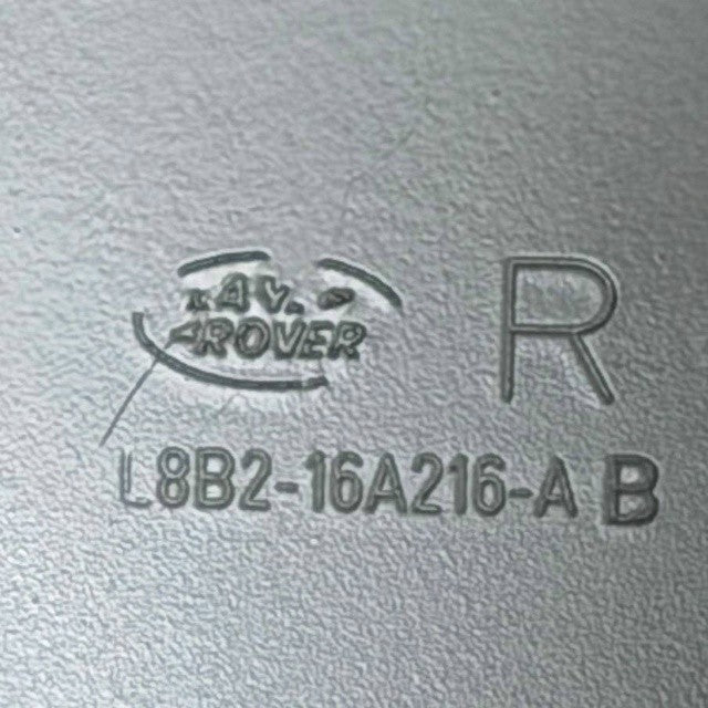 2020-2026 LAND ROVER DEFENDER FRONT RIGHT PASSENGER FENDER MOUNTING BRACKET NEW