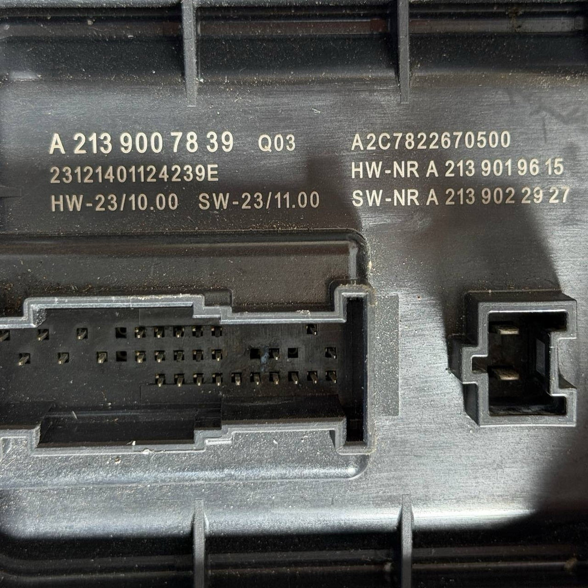 2020 2021 2022-2025 MERCEDES-BENZ GLE167 GLB247 HEADLIGHT CONTROL MODULE UNIT